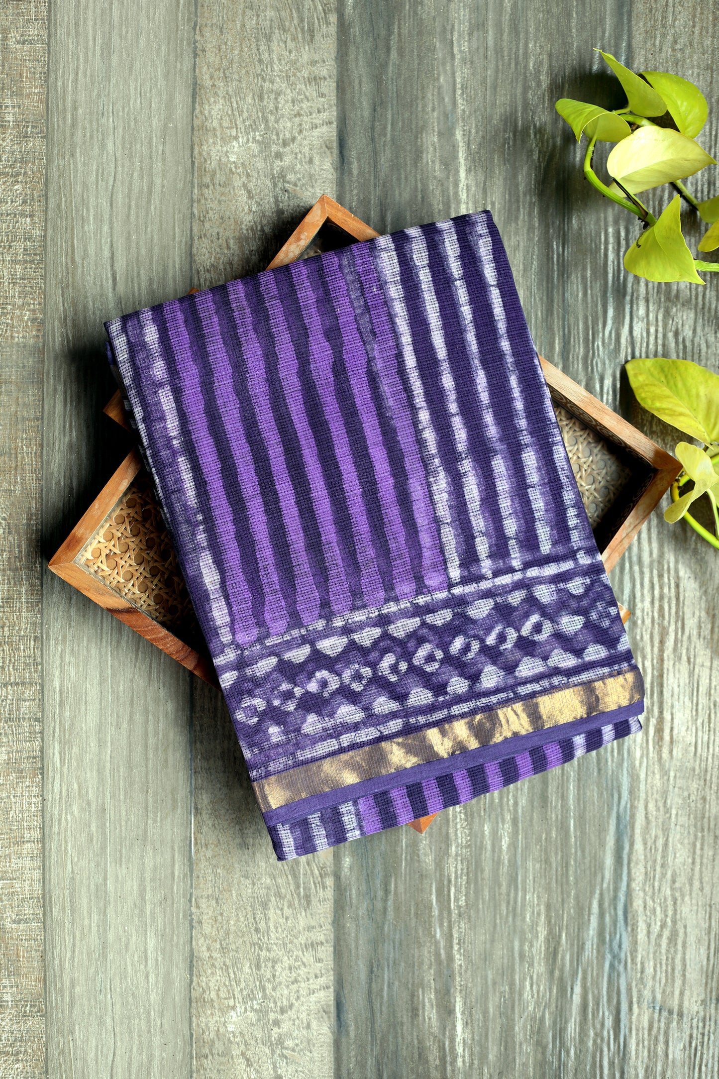 Kota doria Dabu overlap  - violet and lavendar overlapped with black vertical lines with zari