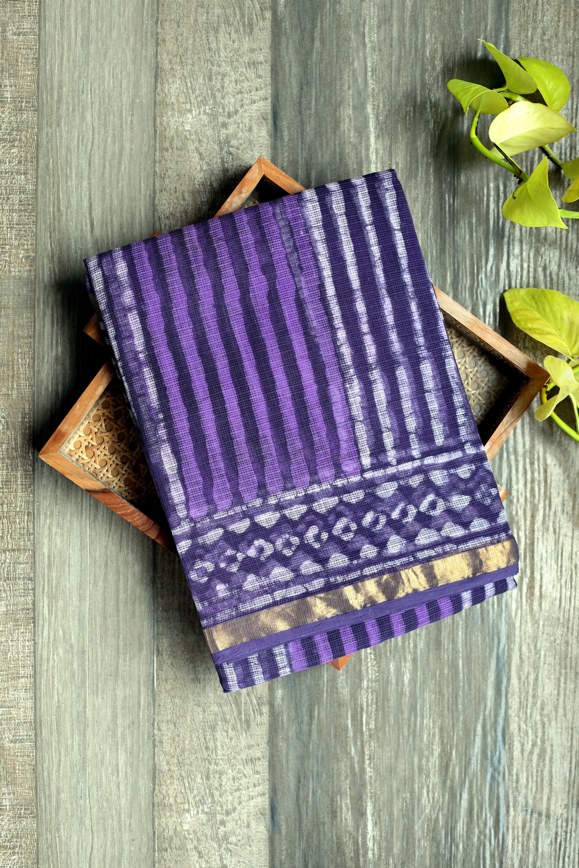 Kota doria Dabu overlap  - violet and lavendar overlapped with black vertical lines with zari