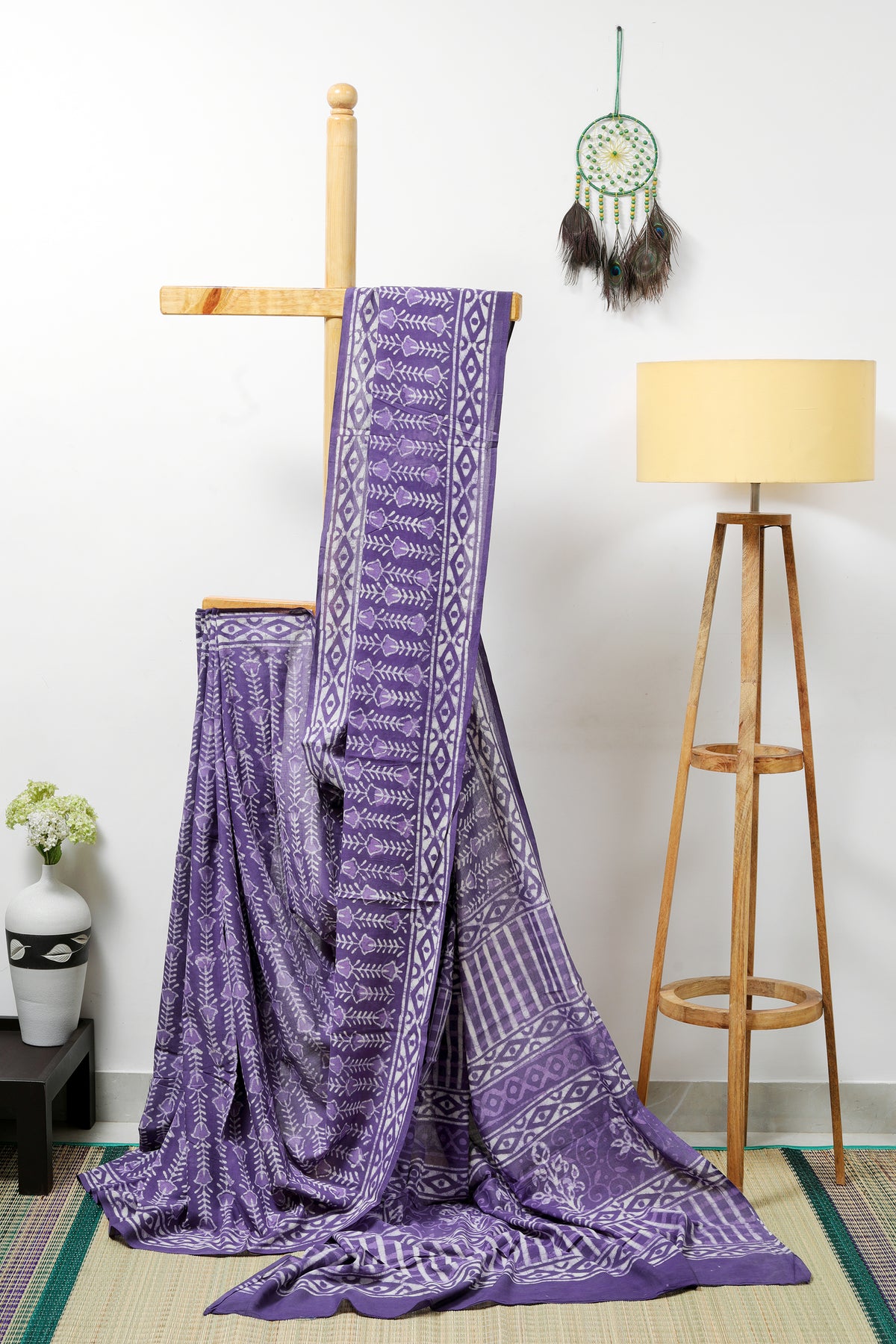 Mul cotton Dabu block prints - Violet and white