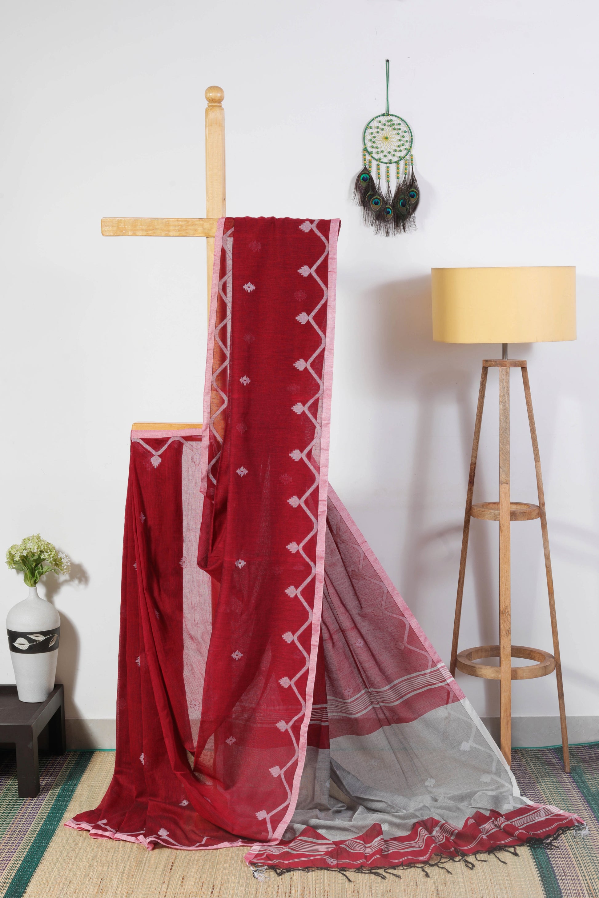 Soft Cotton - Maroon and grey Temple border